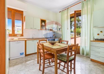 Cucina - Casa semi indipendente strada 23
 
24, Riposto - foto 13