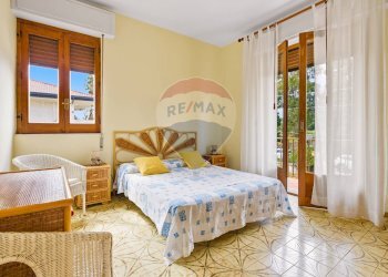 Camera / camera da letto - Casa semi indipendente strada 23
 
24, Riposto - foto 15