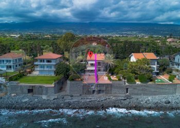 Casa all\'aperto - Casa semi indipendente strada 23
 
24, Riposto - foto 22