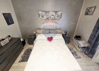 Camera / camera da letto - Four-room apartment Piombino - photo 10