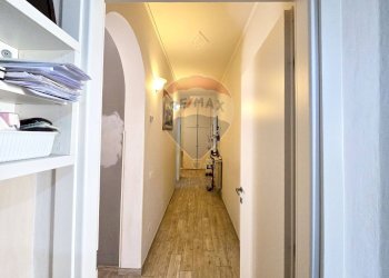 Hall / corridoio - Four-room apartment Piombino - photo 21