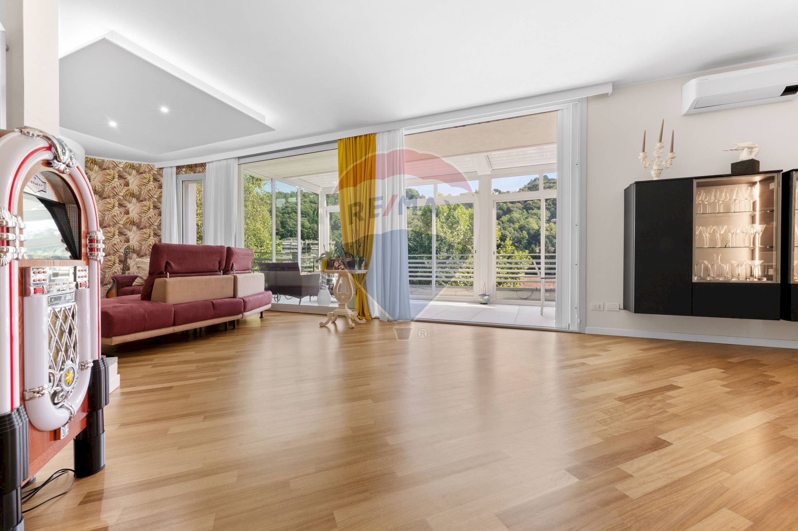 Soggiorno - Villa a Schiera via salita dei cappuccini
 
25, Como - foto 3