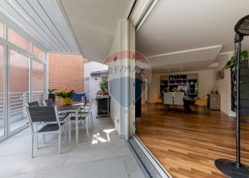 Terrazza - Villa a Schiera via salita dei cappuccini
 
25, Como - foto 9