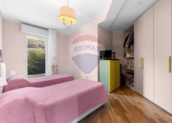 Camera / camera da letto - Villa a Schiera via salita dei cappuccini
 
25, Como - foto 17