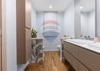 Bagno - Villa a Schiera via salita dei cappuccini
 
25, Como - foto 27