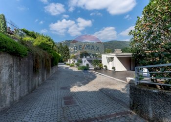 Vista delle montagne - Villa a Schiera via salita dei cappuccini
 
25, Como - foto 28