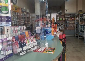 Interno - Attività Commerciale Via Don Luigi Palazzolo
 
45, Bergamo - foto 4