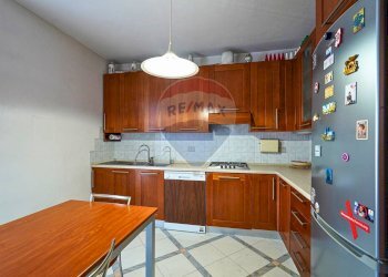 Cucina - Trilocale Via Papa Giovanni XXIII
 
18, Mozzo - foto 8