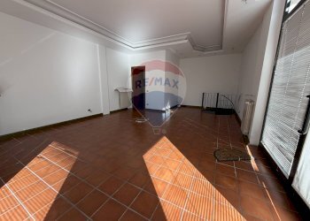 Stanza vuota - Negozio Via Piave
8, Pedrengo - foto 3