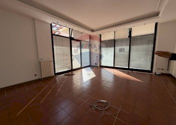 Stanza vuota - Negozio Via Piave
8, Pedrengo - foto 6