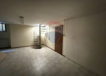 Stanza vuota - Negozio Via Piave
8, Pedrengo - foto 8