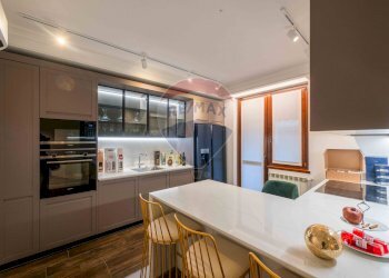 Cucina - Villa Via Maestri Del Lavoro
 
12, Bergamo - foto 6