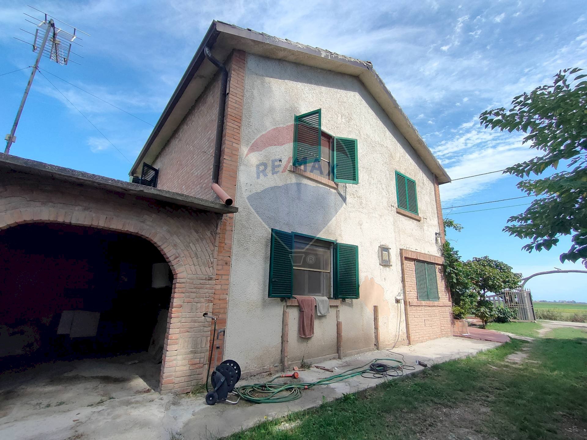 Casa all\'aperto - Casa indipendente strada leona
 
43, Jolanda di Savoia - foto 1