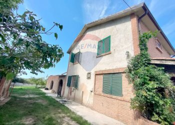 Casa all\'aperto - Casa indipendente strada leona
 
43, Jolanda di Savoia - foto 2