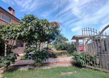 Giardino - Casa indipendente strada leona
 
43, Jolanda di Savoia - foto 12