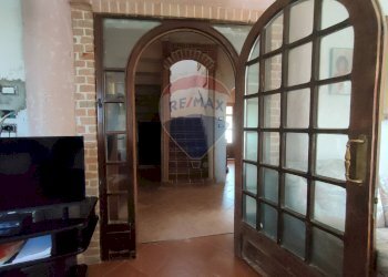 Soggiorno - Casa indipendente strada leona
 
43, Jolanda di Savoia - foto 16
