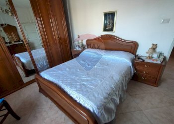 Camera / camera da letto - Casa indipendente strada leona
 
43, Jolanda di Savoia - foto 36