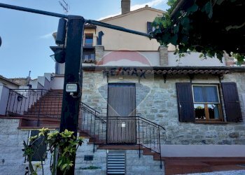 Casa all\'aperto - Independent house Frazione Villa Pozzo
 
64, Cingoli - photo 5