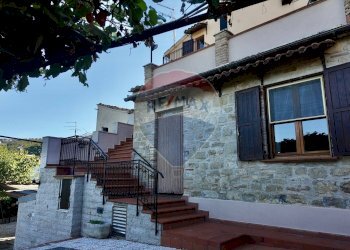 Casa all\'aperto - Independent house Frazione Villa Pozzo
 
64, Cingoli - photo 52