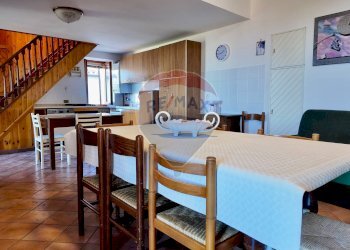 Sala da pranzo - Independent house Frazione Villa Pozzo
 
64, Cingoli - photo 55