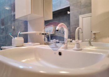 Bagno - Independent house Frazione Villa Pozzo
 
64, Cingoli - photo 59