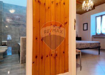 Camera / camera da letto - Independent house Frazione Villa Pozzo
 
64, Cingoli - photo 68