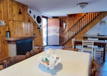 Sala da pranzo - Independent house Frazione Villa Pozzo
 
64, Cingoli - photo 72