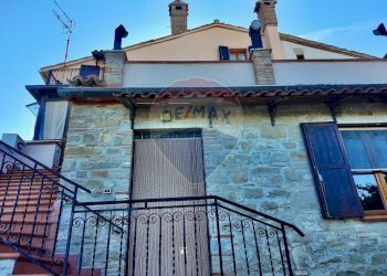 Casa all\'aperto - Independent house Frazione Villa Pozzo
 
64, Cingoli - photo 73