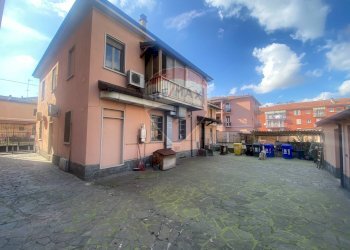 Casa all\'aperto - Locale Commerciale Via San Giovannino
 
23, Pavia - foto 2