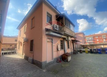 Edificio all\'aperto - Locale Commerciale Via San Giovannino
 
23, Pavia - foto 6