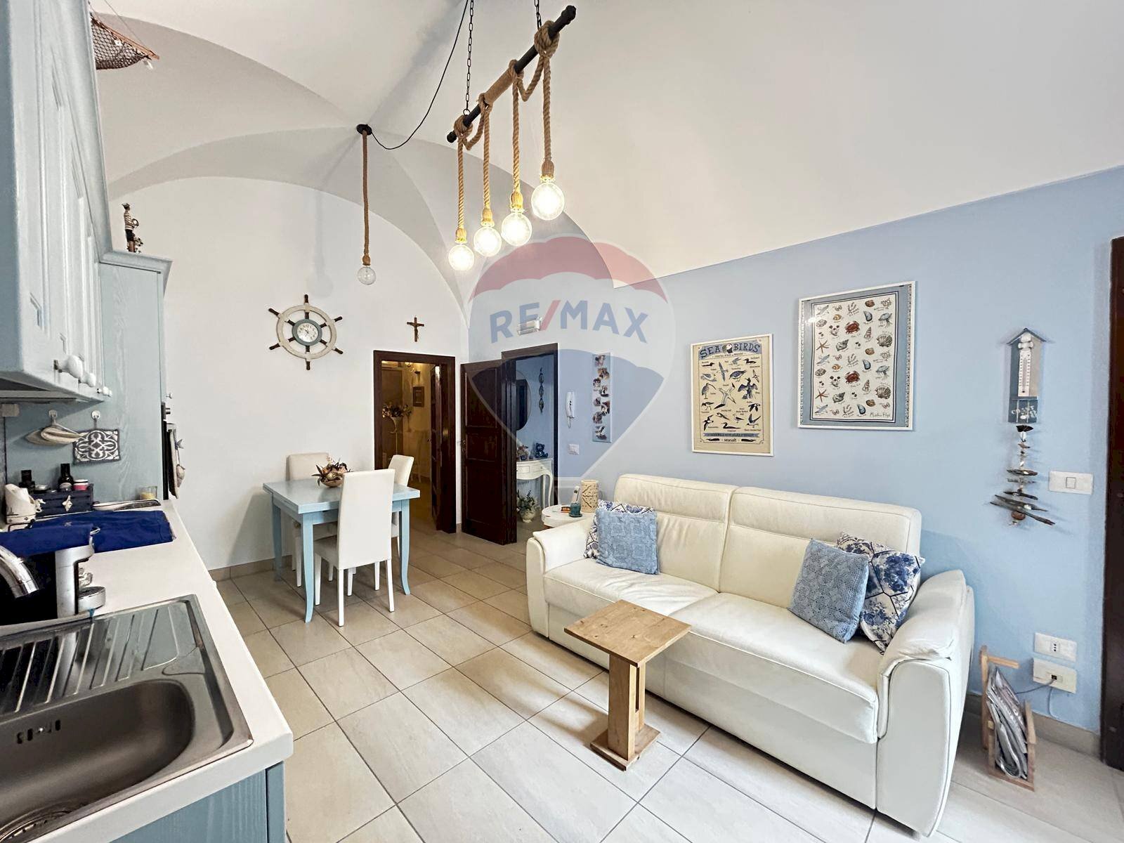 Sala da pranzo - Three-room apartment Via Mafrolla
 
23, Vieste - photo 1