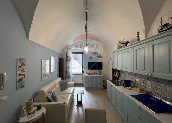 Soggiorno - Trilocale Via Mafrolla
 
23, Vieste - foto 4