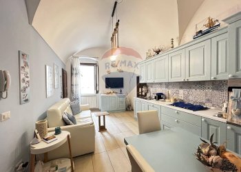 Sala da pranzo - Trilocale Via Mafrolla
 
23, Vieste - foto 7