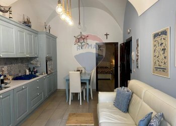 Sala da pranzo - Trilocale Via Mafrolla
 
23, Vieste - foto 8