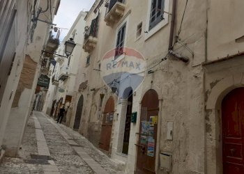 Edificio all\'aperto - Trilocale Via Mafrolla
 
23, Vieste - foto 31