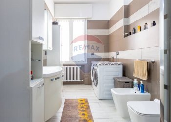 Bagno - Apartment Via Trieste
 
2, Salsomaggiore Terme - photo 17