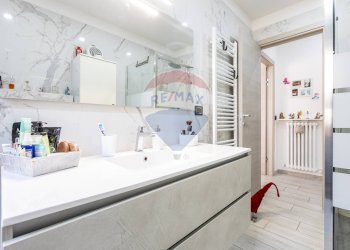 Bagno - Apartment Via Trieste
 
2, Salsomaggiore Terme - photo 25