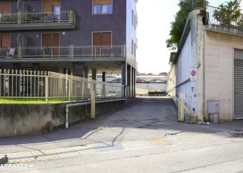 Foto 15 - Laboratorio Via Botticelli
 
31, Torino - foto 15