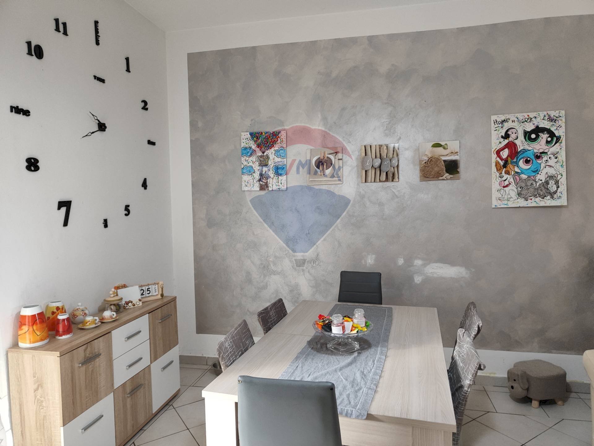 Sala da pranzo - Quadrilocale Strada Bolla
 
1A, Alessandria - foto 2