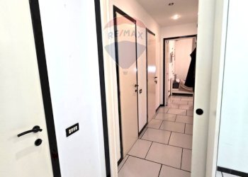 Hall / corridoio - Trilocale Viale Troya
22, Milano - foto 26