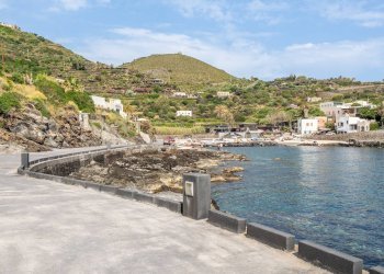 Foto 3 - Casa indipendente Località Gadir
 
1, Pantelleria - foto 3