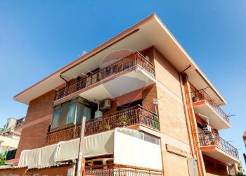 Edificio all\'aperto - Cantina / Solaio Roma - foto 1