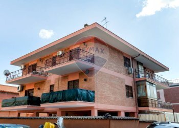 Edificio all\'aperto - Cantina / Solaio Roma - foto 2