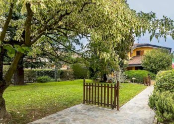 Foto 1 - Villa via Milano
 
78, Bellusco - photo 1