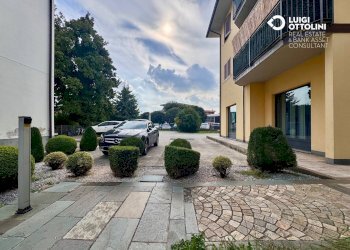 Foto 10 - Negozio via Sant'Andrea
 
3, Dalmine - foto 10