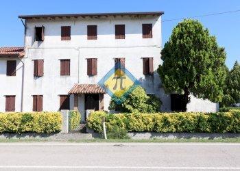 Foto 2 - Casa indipendente via Mure
 
3, Sesto al Reghena - foto 2