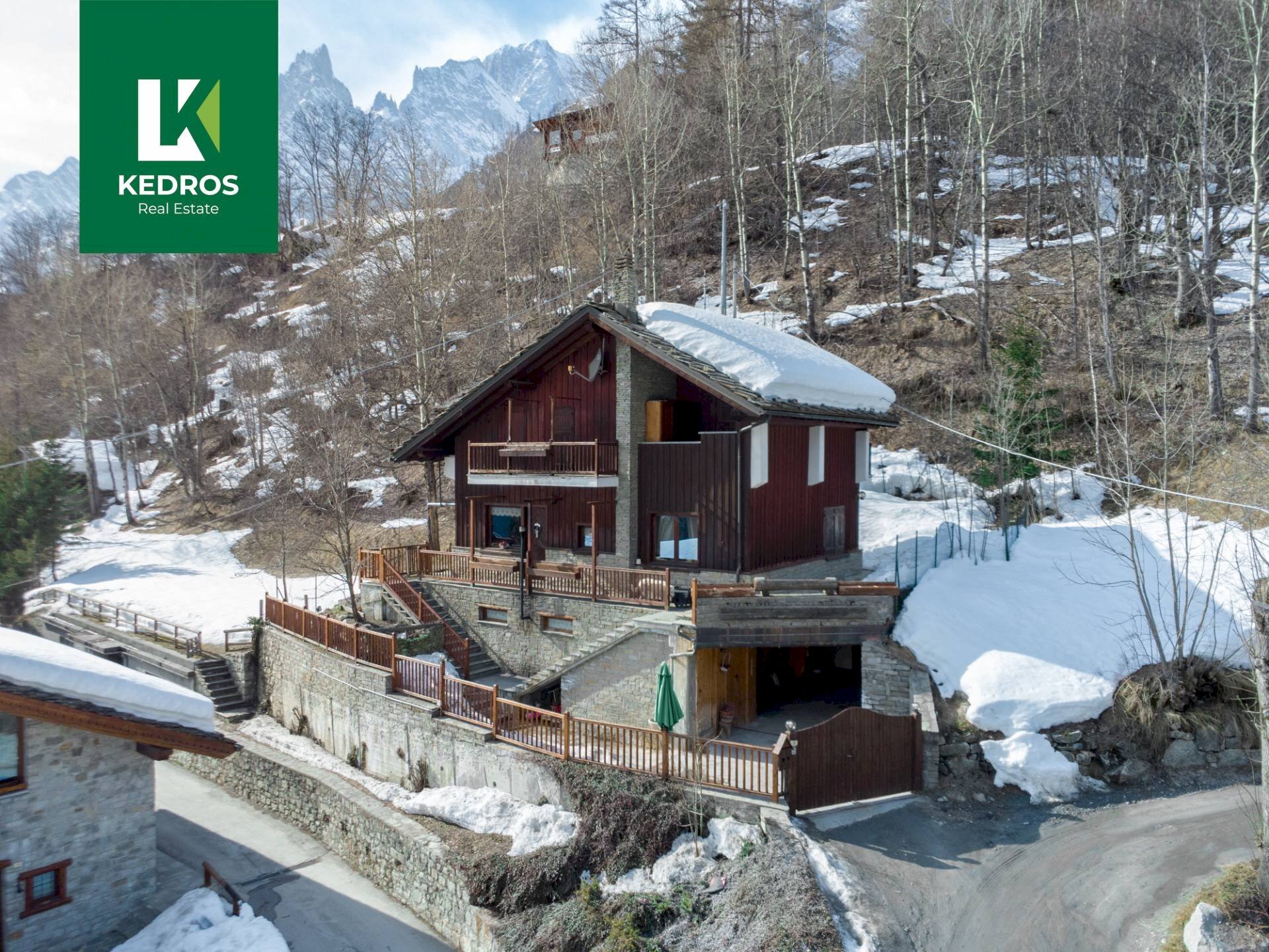 Foto 2 - Villa Loc. La Palud
 
11, Courmayeur - foto 2