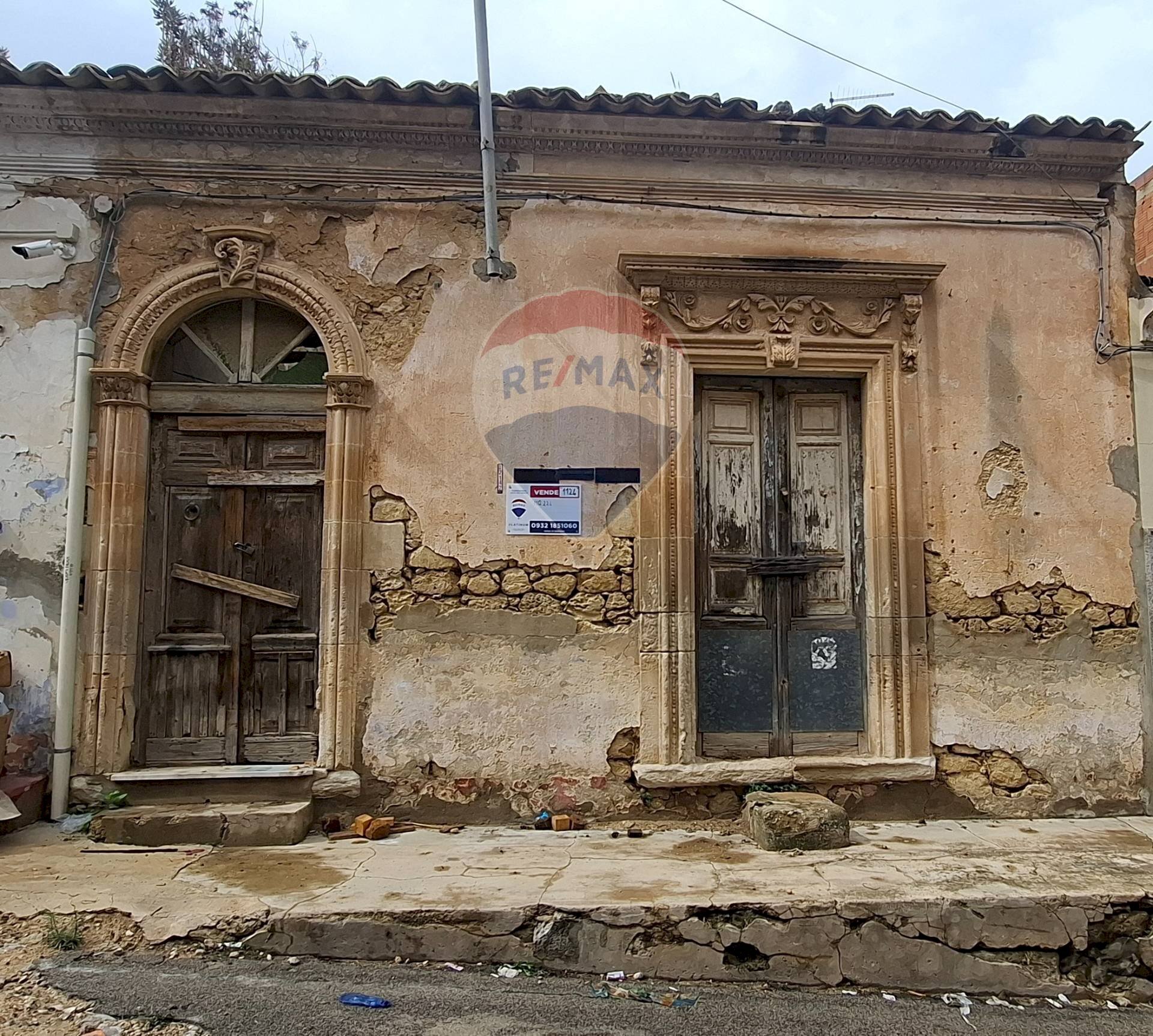 Casa all\'aperto - Independent house via Bari
 
5, Vittoria - photo 1