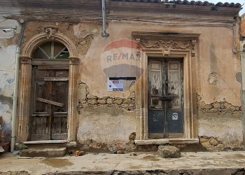 Casa all\'aperto - Independent house via Bari
 
5, Vittoria - photo 1