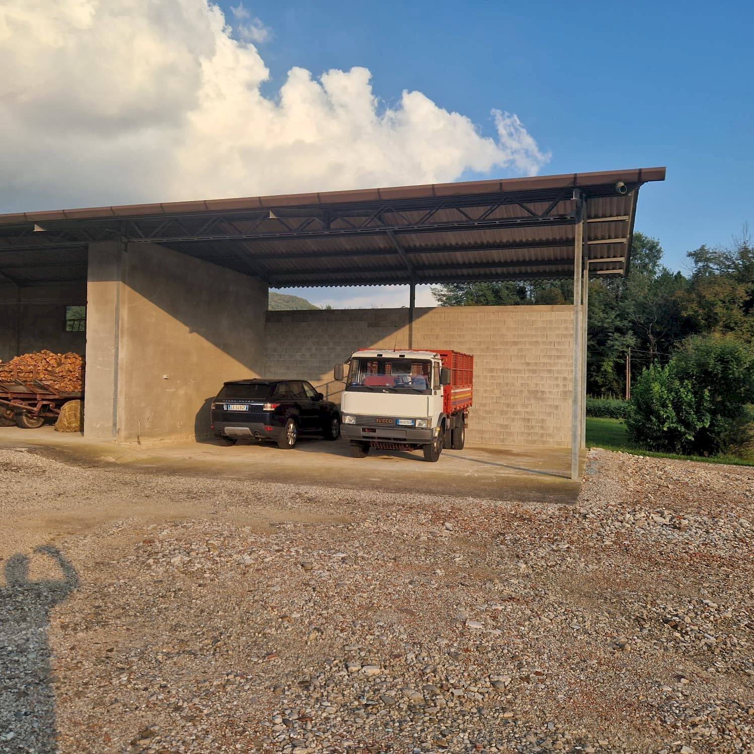 Foto 3 - Capannone via campagnola
 
18, Attimis - foto 3